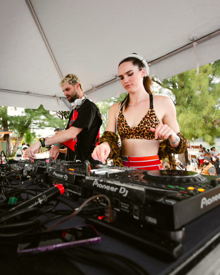 Groove Cruise 10